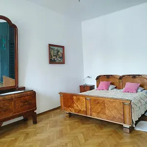 Place Krakow