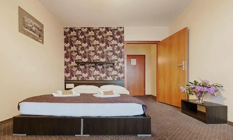 Atelier Aparthotel By Artery Hotels Krakow 3*,